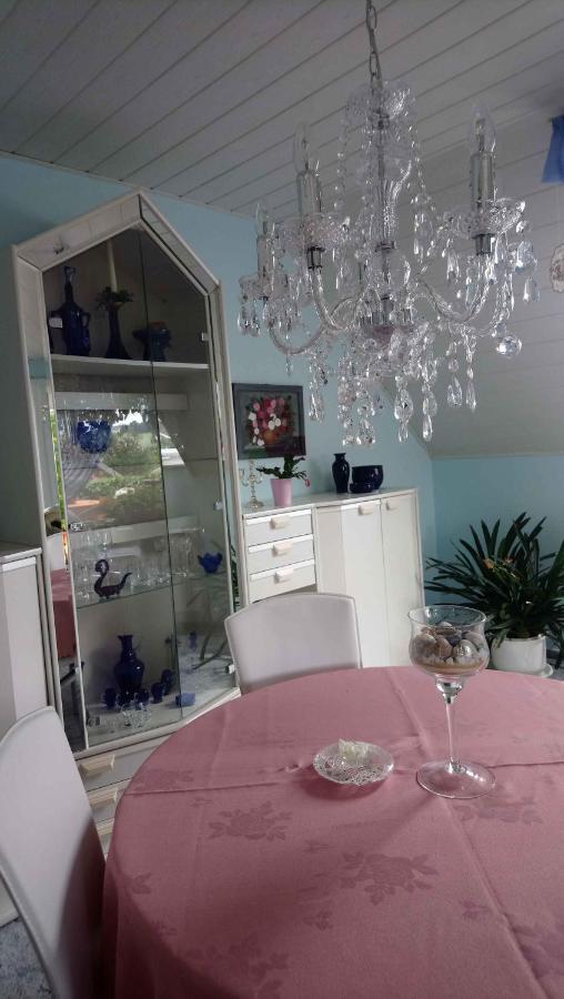 Apartment In 30354 Eibenstock